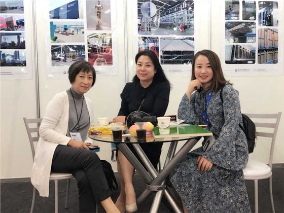 金亨木業(yè)有限公司,清水模板,覆膜板,膠合板,建筑模板