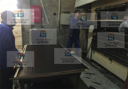 金亨木業(yè)有限公司建筑模板 金亨木業(yè)有限公司建筑模板