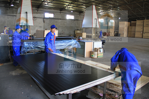 金亨木業(yè)有限公司建筑模板